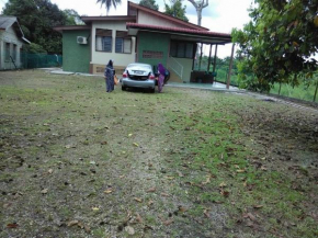 Отель Villasayang Homestay  Мерсинг